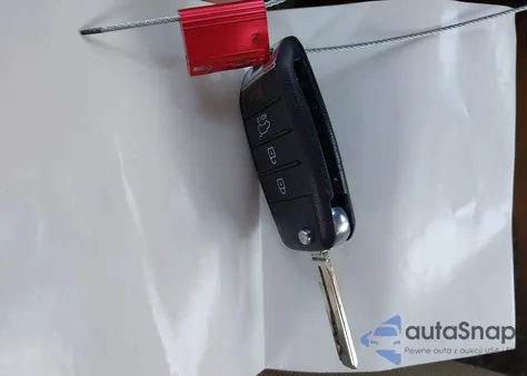 2015 Kia Sedona Lx из США, поврежденный, VIN KNDMB5C18F6032049